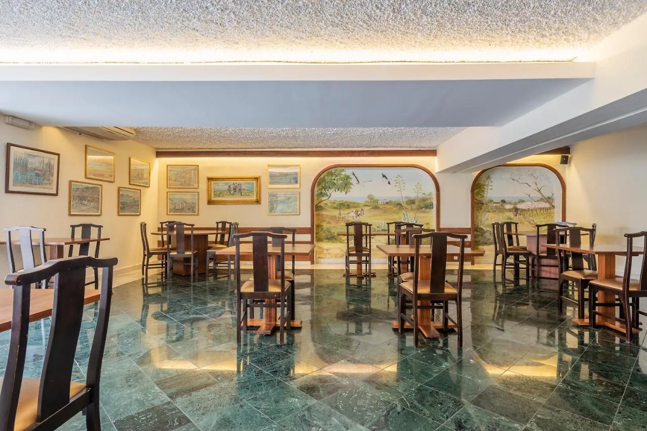 Carvoeiro Garden Hotel