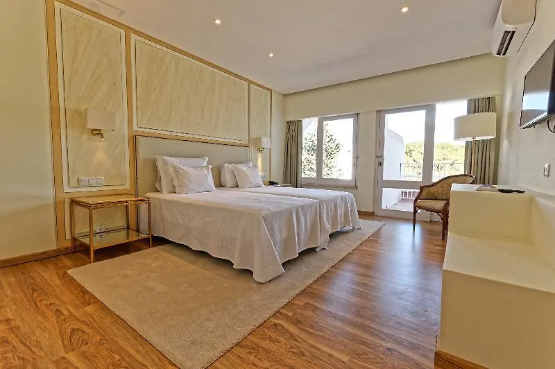 Carvoeiro Garden Hotel